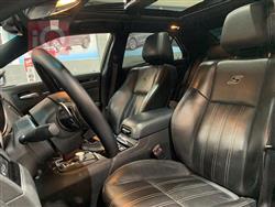 کرایسلەر 300